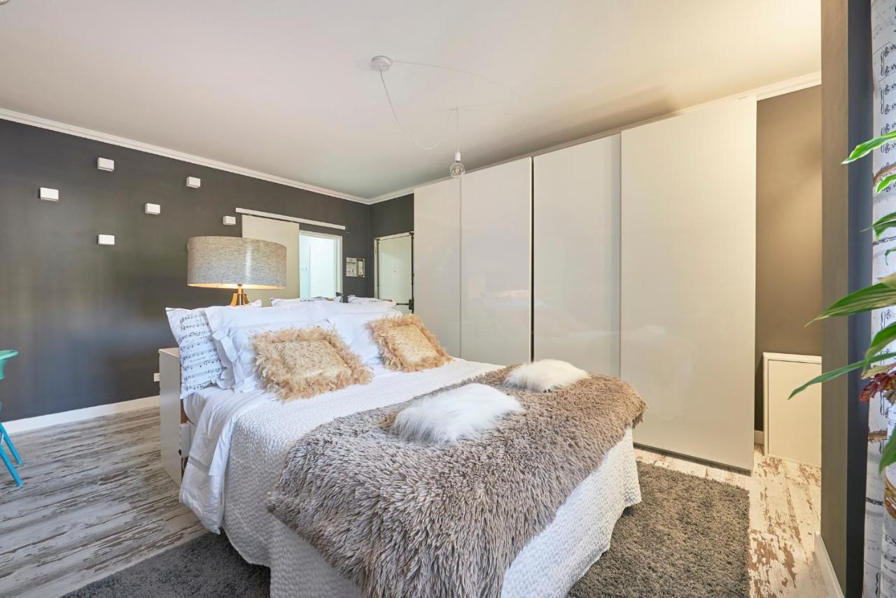 In Bed With Lisbon - Lux4You Taguspark Massama Экстерьер фото